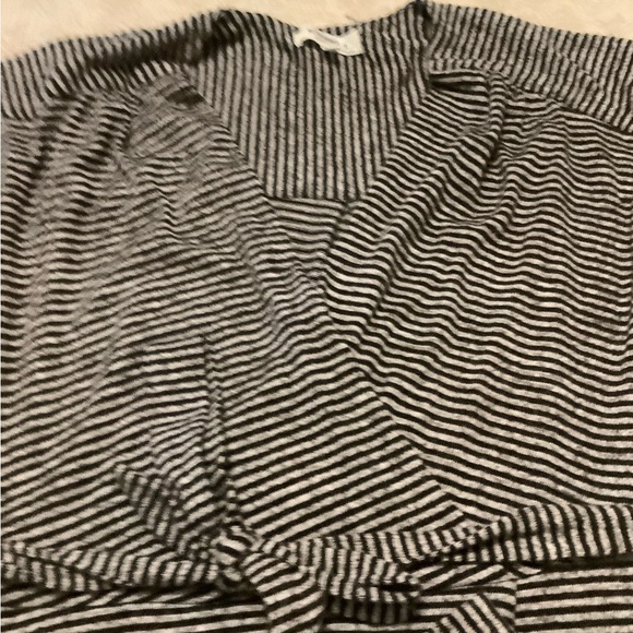 Stripped dress so soft large worn once - Picture 3 of 5